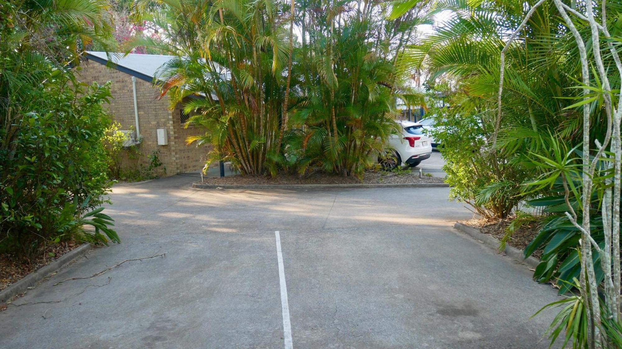 Emeraldene Inn & Eco-Lodge Hervey Bay Exterior photo